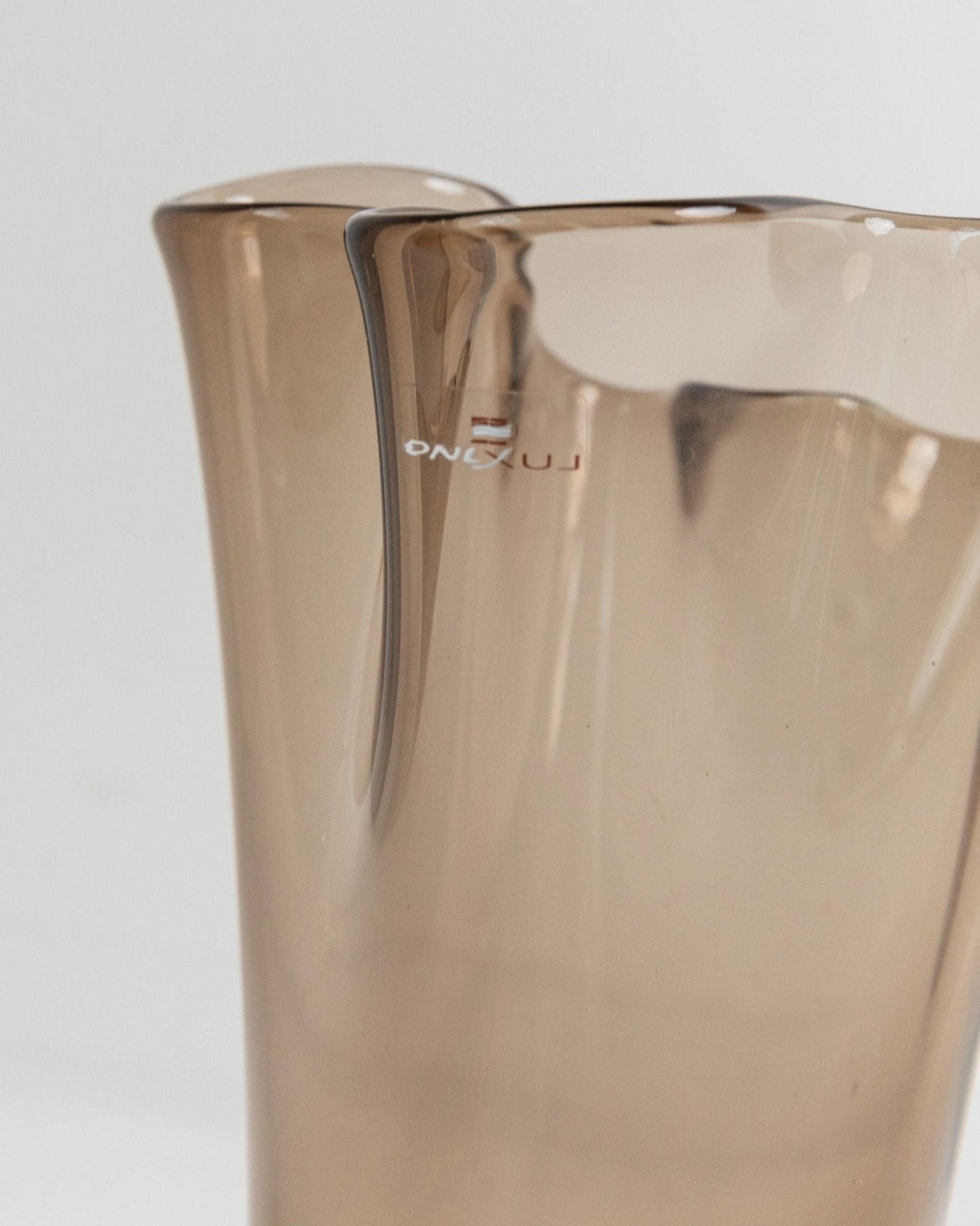 Vintage Murano Glas Vase von LUX Murano, rauchbraune organische Wellenform