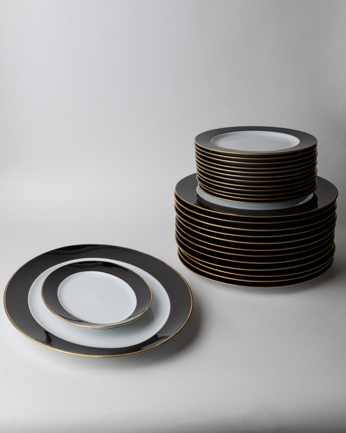 Vintage Geschirrset für 12 Personen von Eschenbach Bavaria, Schwarz-Weiß-Gold