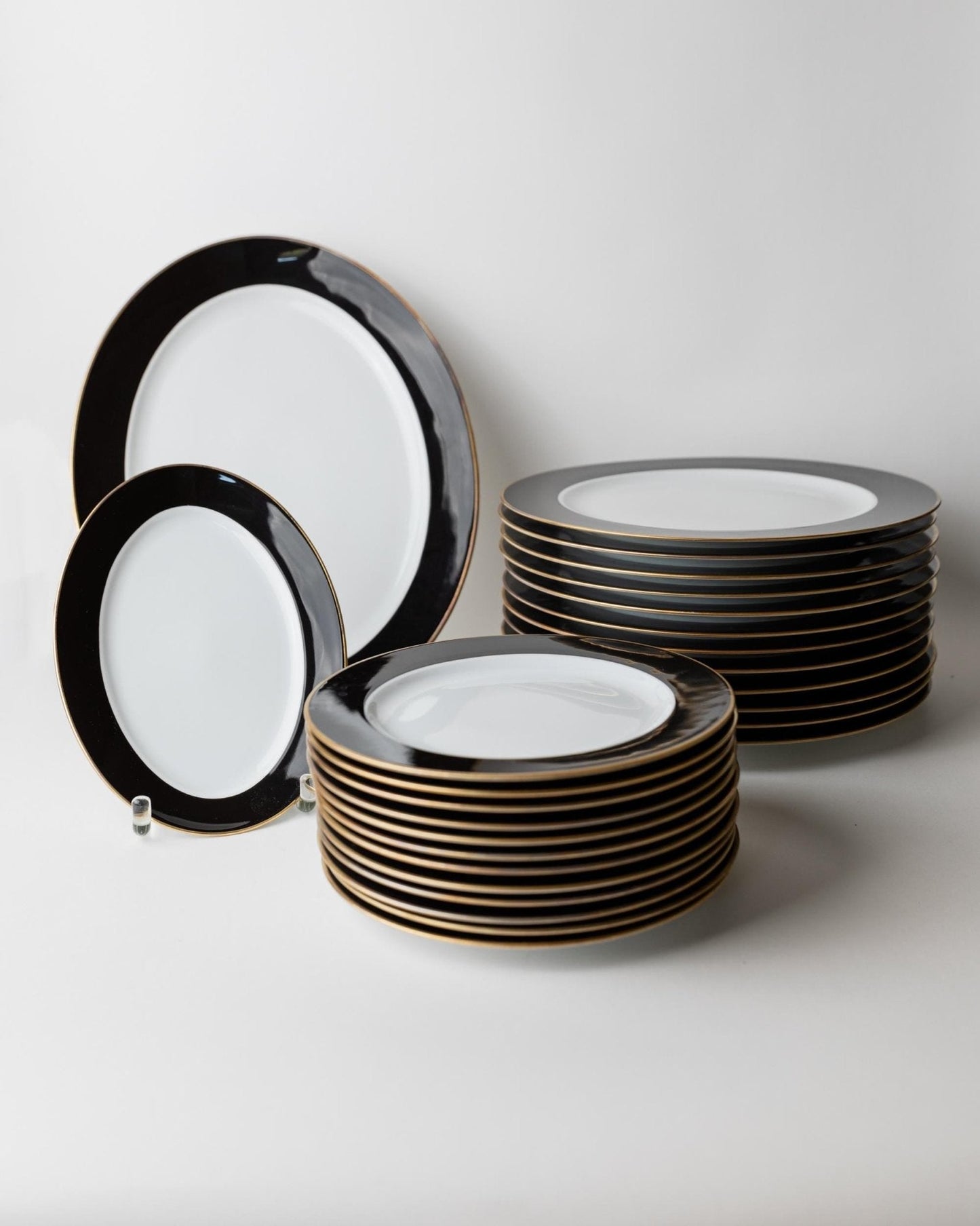 Vintage Geschirrset für 12 Personen von Eschenbach Bavaria, Schwarz-Weiß-Gold