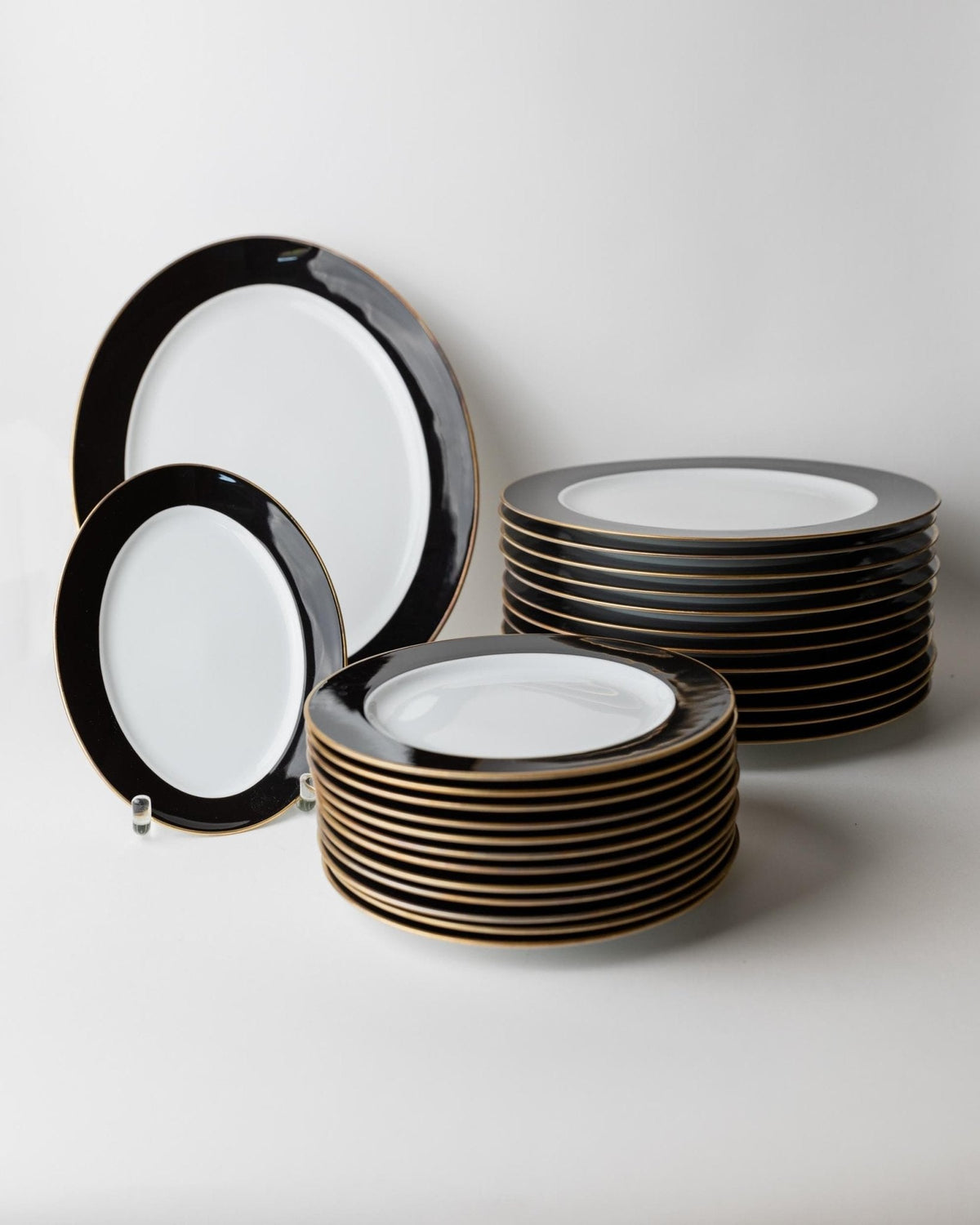 Vintage Geschirrset für 12 Personen von Eschenbach Bavaria, Schwarz-Weiß-Gold