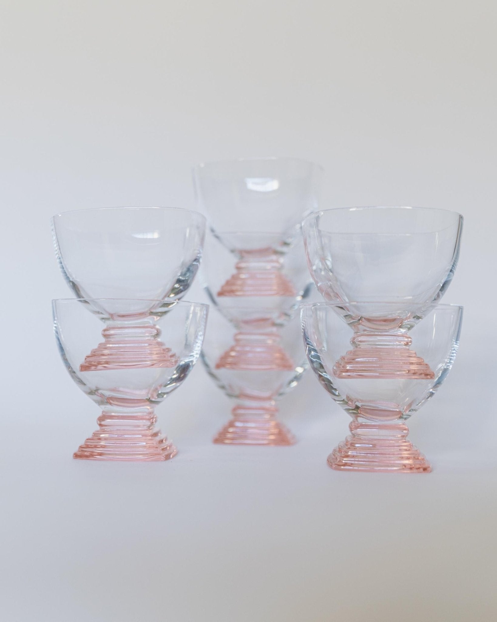 Set von 7 Vintage Weingläser von Bormioli, Klarglas mit rosa abgestuftem Stiel