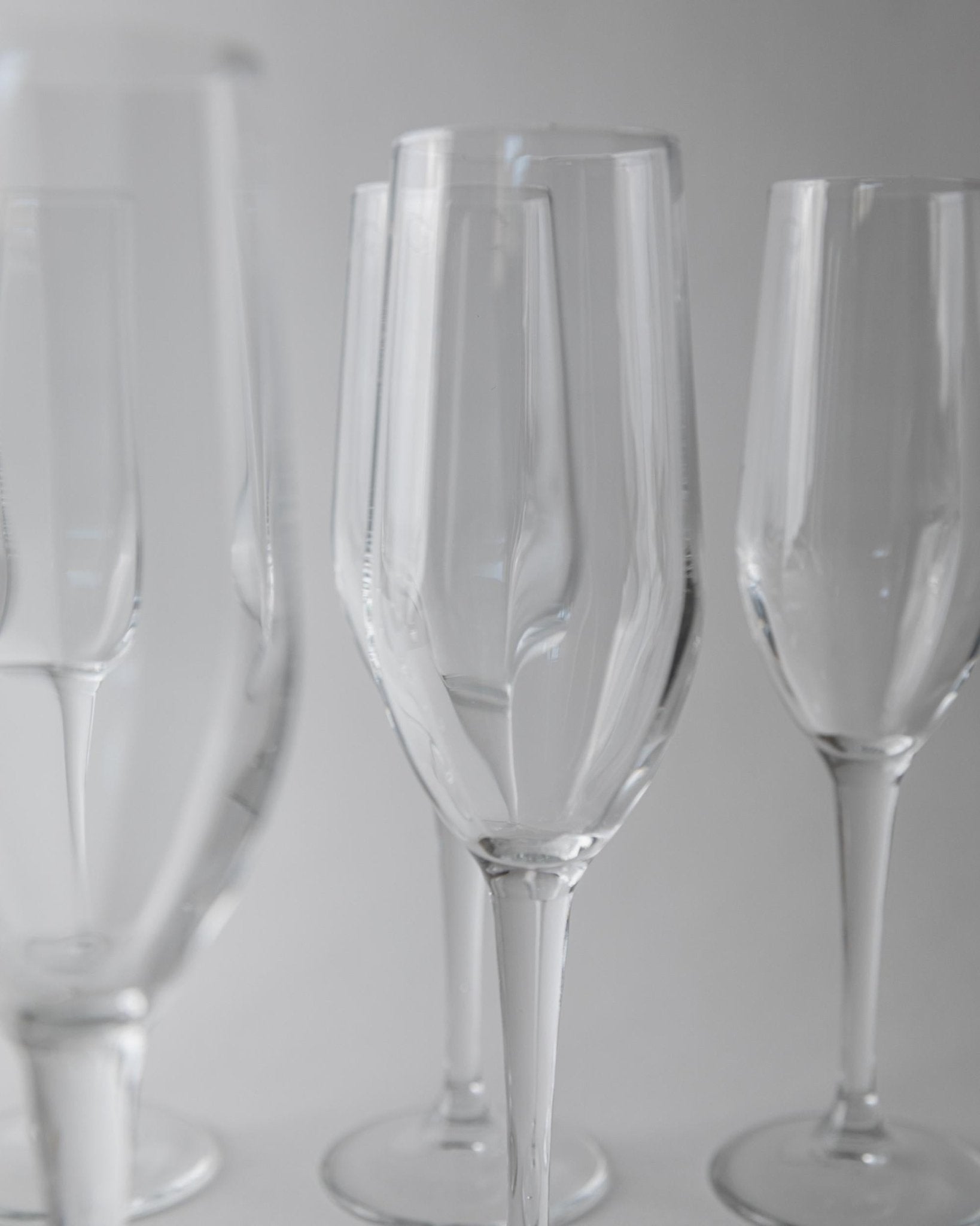 Set von 7 Vintage Champagnergläser, Klarglas mit Flötenform