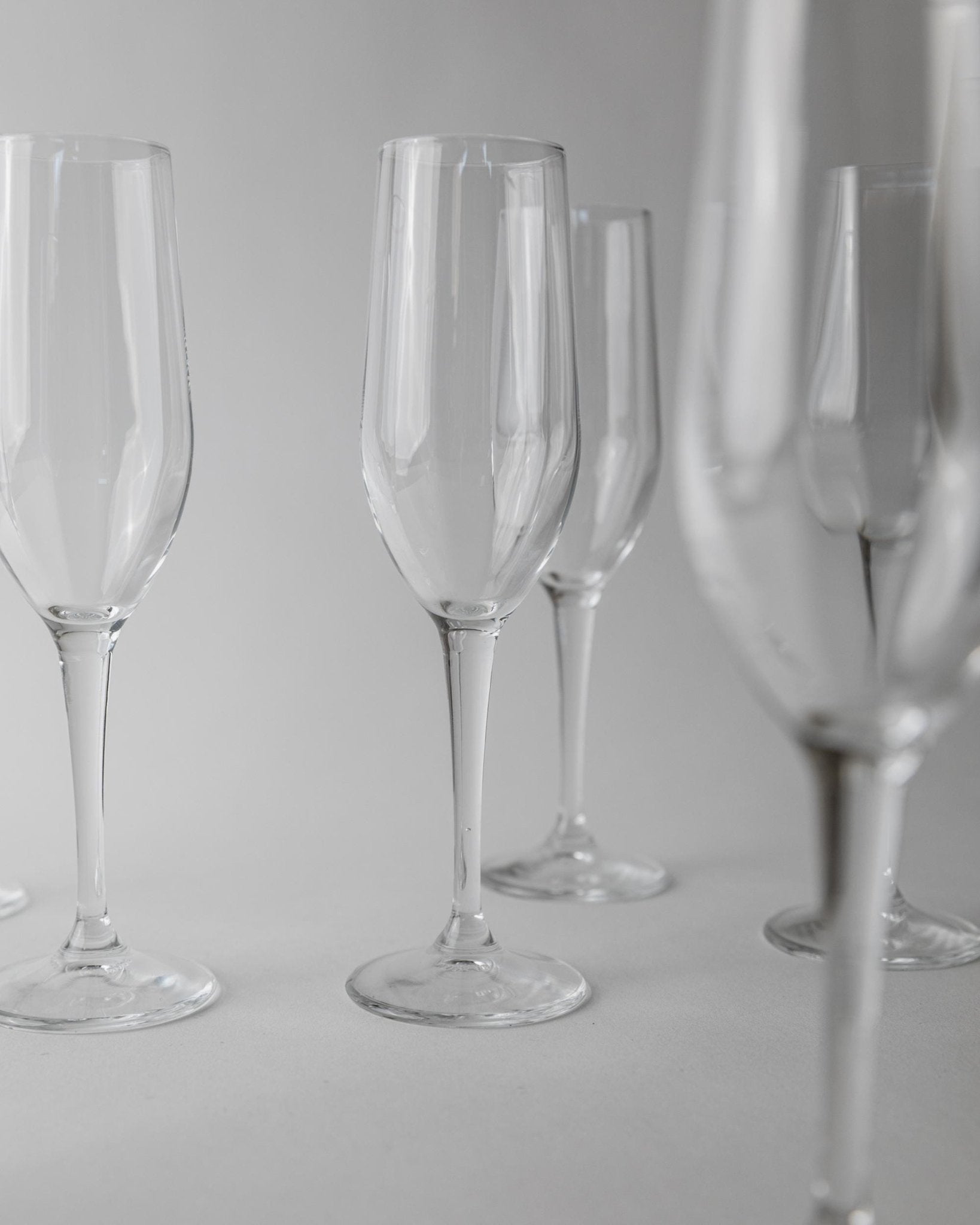 Set von 7 Vintage Champagnergläser, Klarglas mit Flötenform