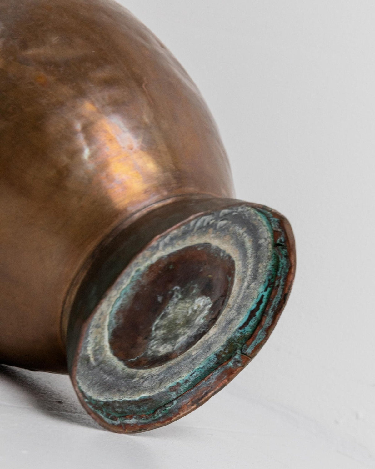 Vintage Metallkrug aus Kupfer und Messing mit Henkel, rustikales Landhausdesign
