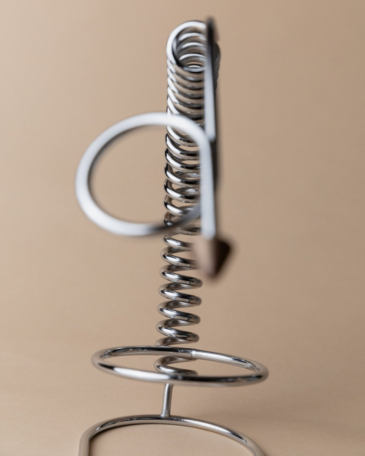 Vintage Flaschenhalter Spirale aus Edelstahl, Space Age Design Italien