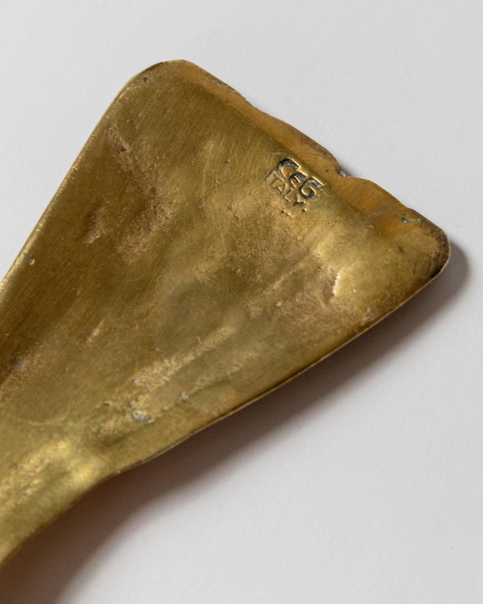 Vintage Flaschenöffner Hand und Ärmel von CEG für Italien