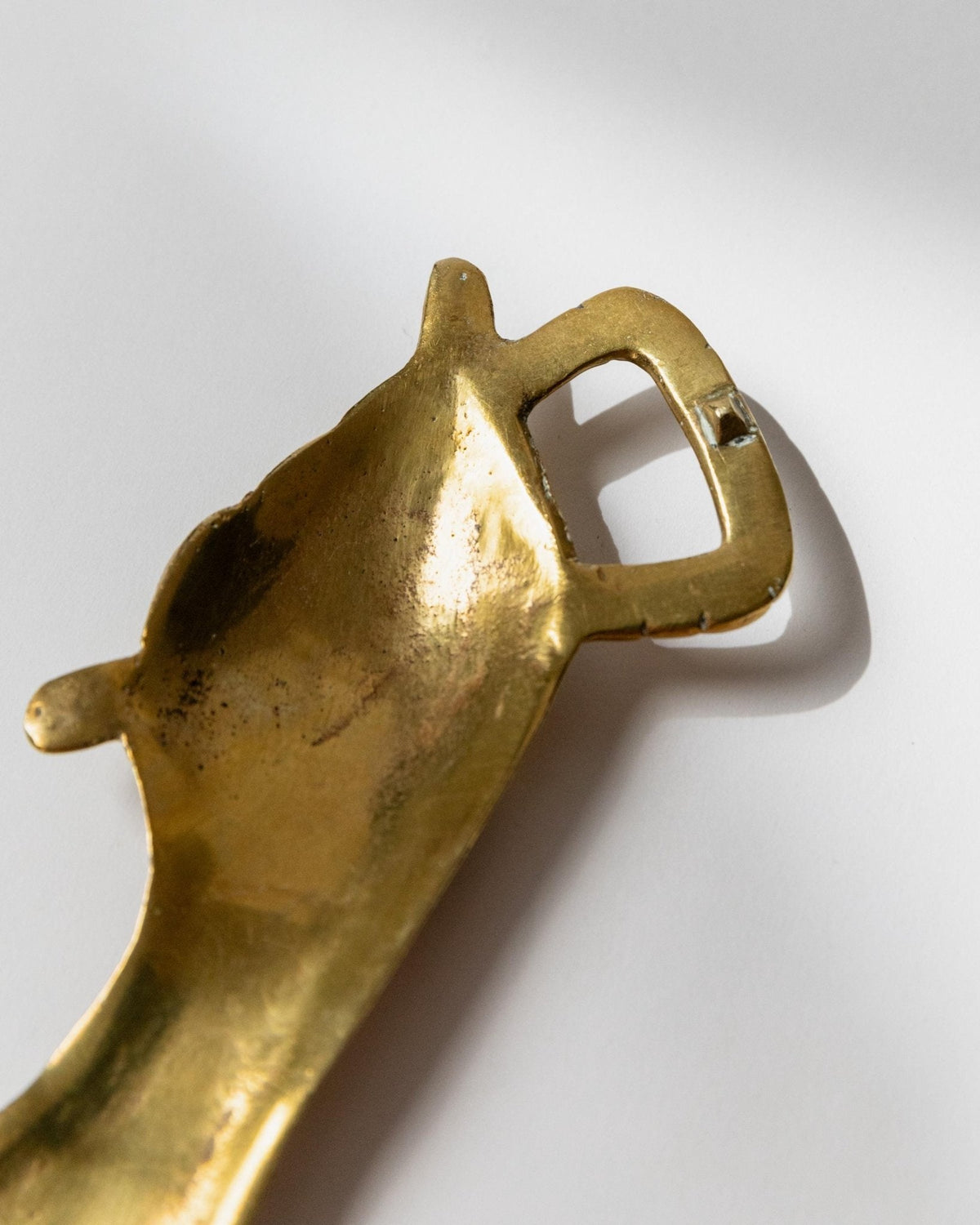 Vintage Flaschenöffner Hand und Ärmel von CEG für Italien