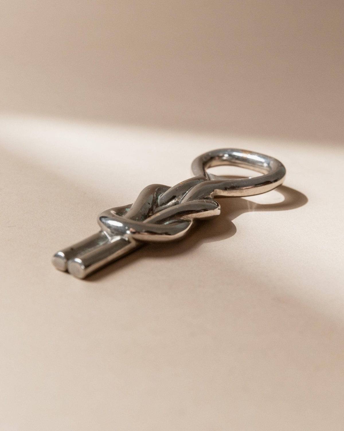 Vintage Flaschenöffner Knotenform, Silber, Italien 1960er