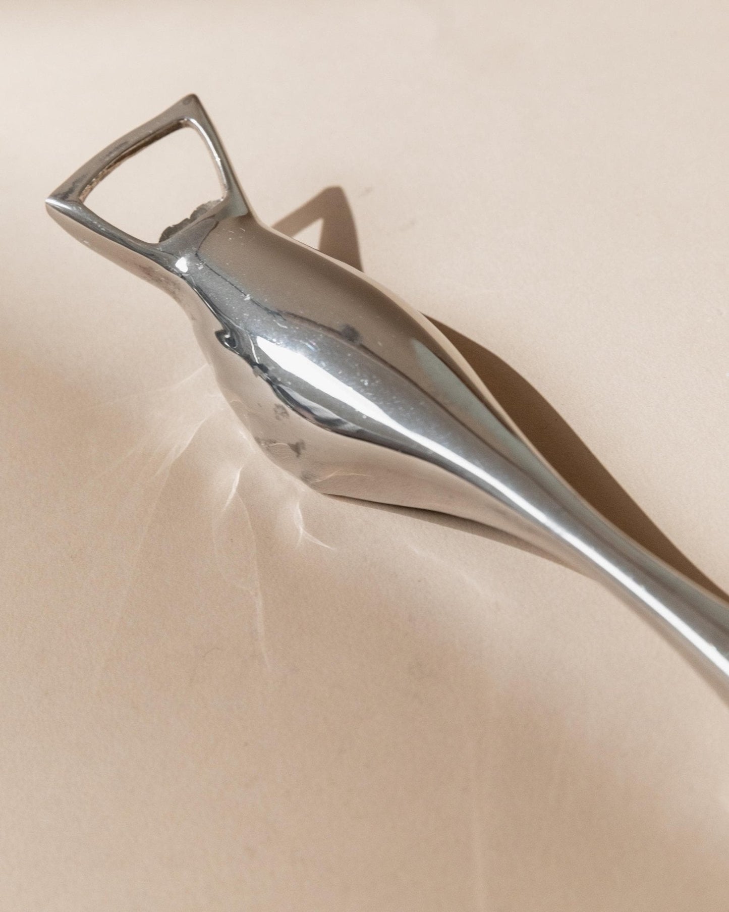 Vintage Flaschenöffner Gans-Form versilbert aus Italien 1960er elegant retro