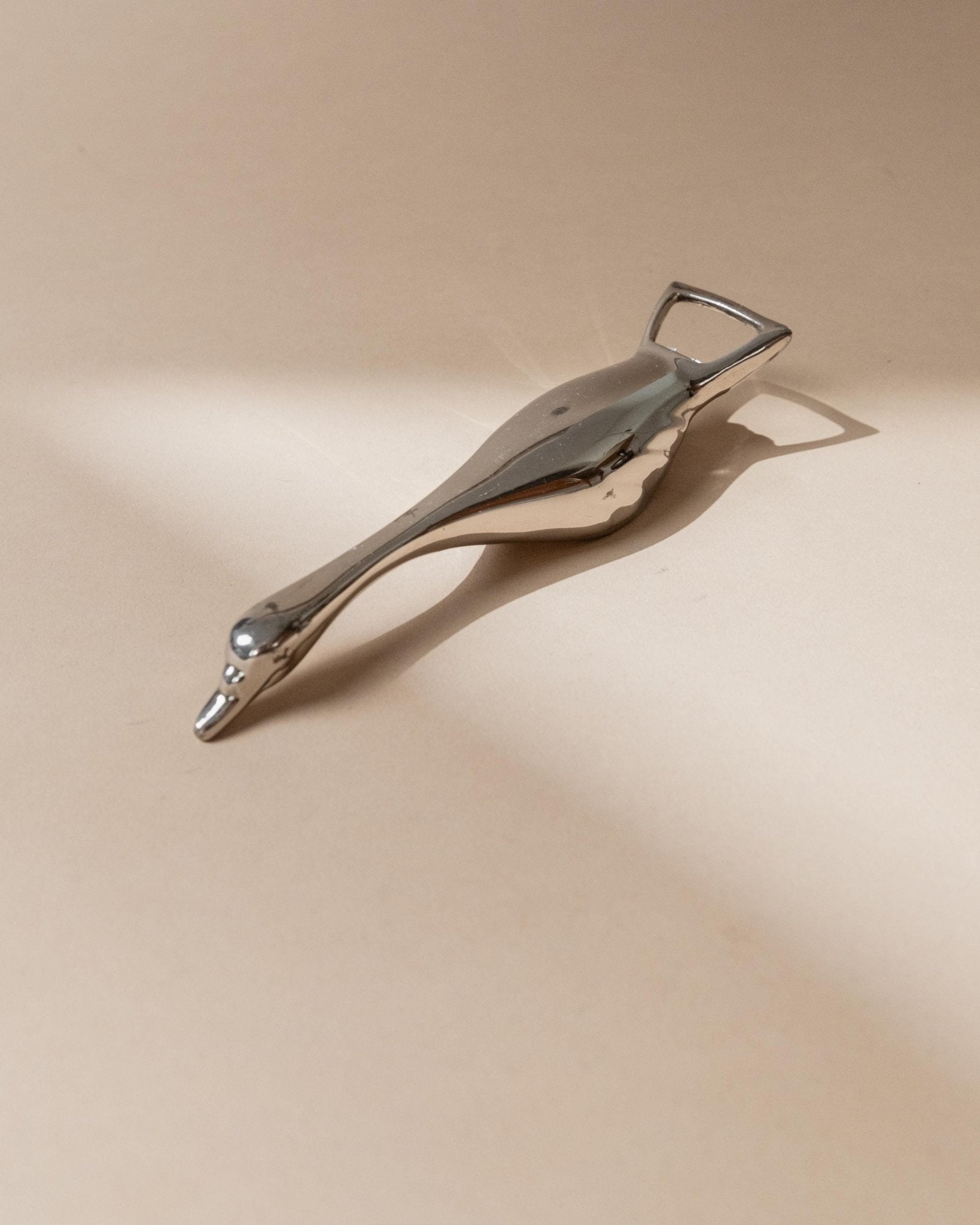 Vintage Flaschenöffner Gans-Form versilbert aus Italien 1960er elegant retro