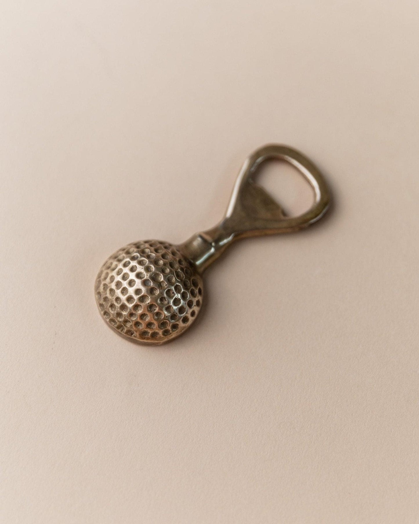 Décapsuleur vintage en forme de balle de golf en laiton, design du milieu du siècle, Italie, années 1960