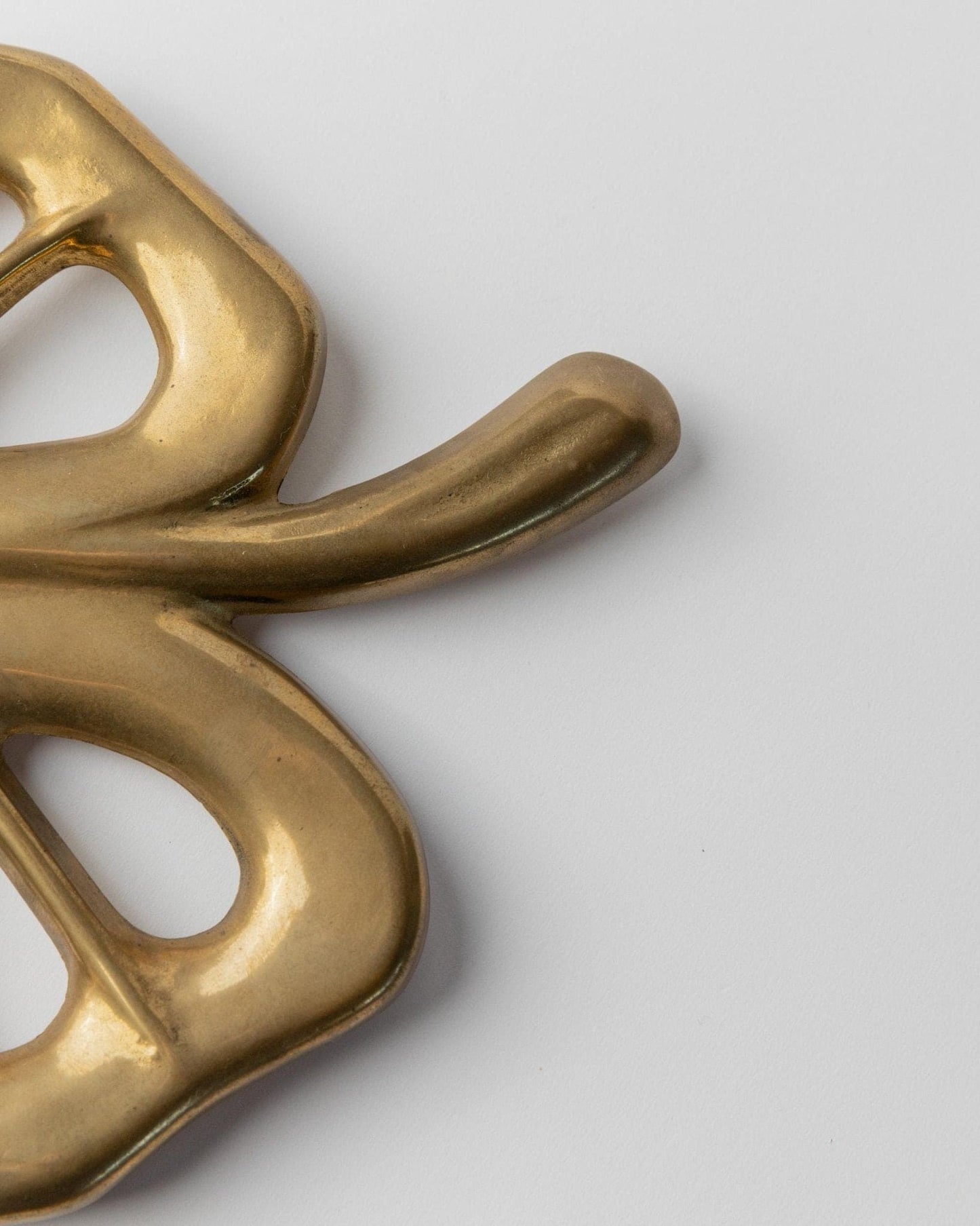 Vintage Untersetzer Blattform Messing Patina 1960er