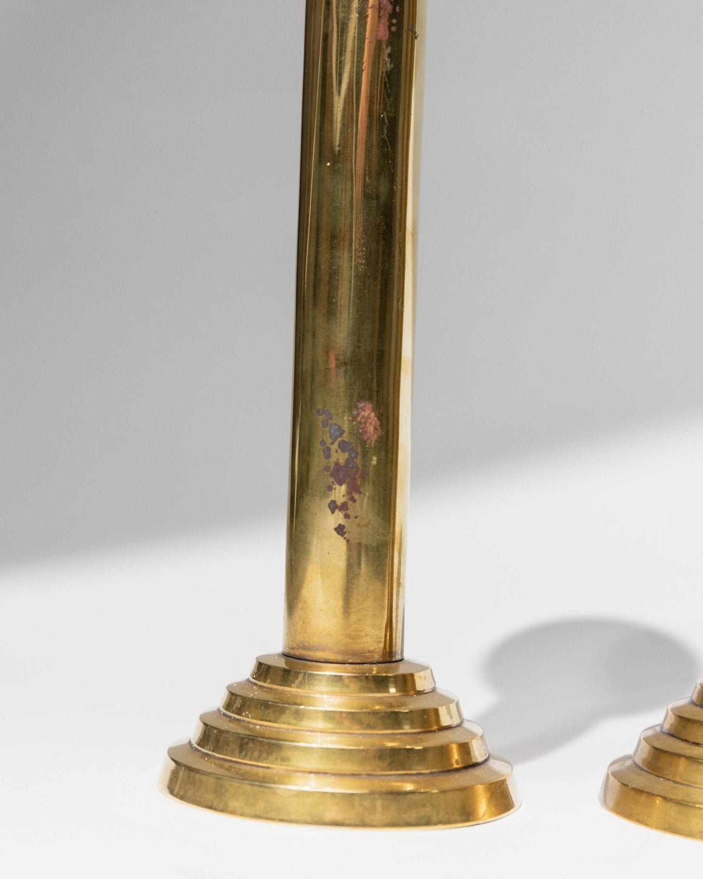 Vintage Kerzenhalter Set von 2, goldfarben, Säulendesign