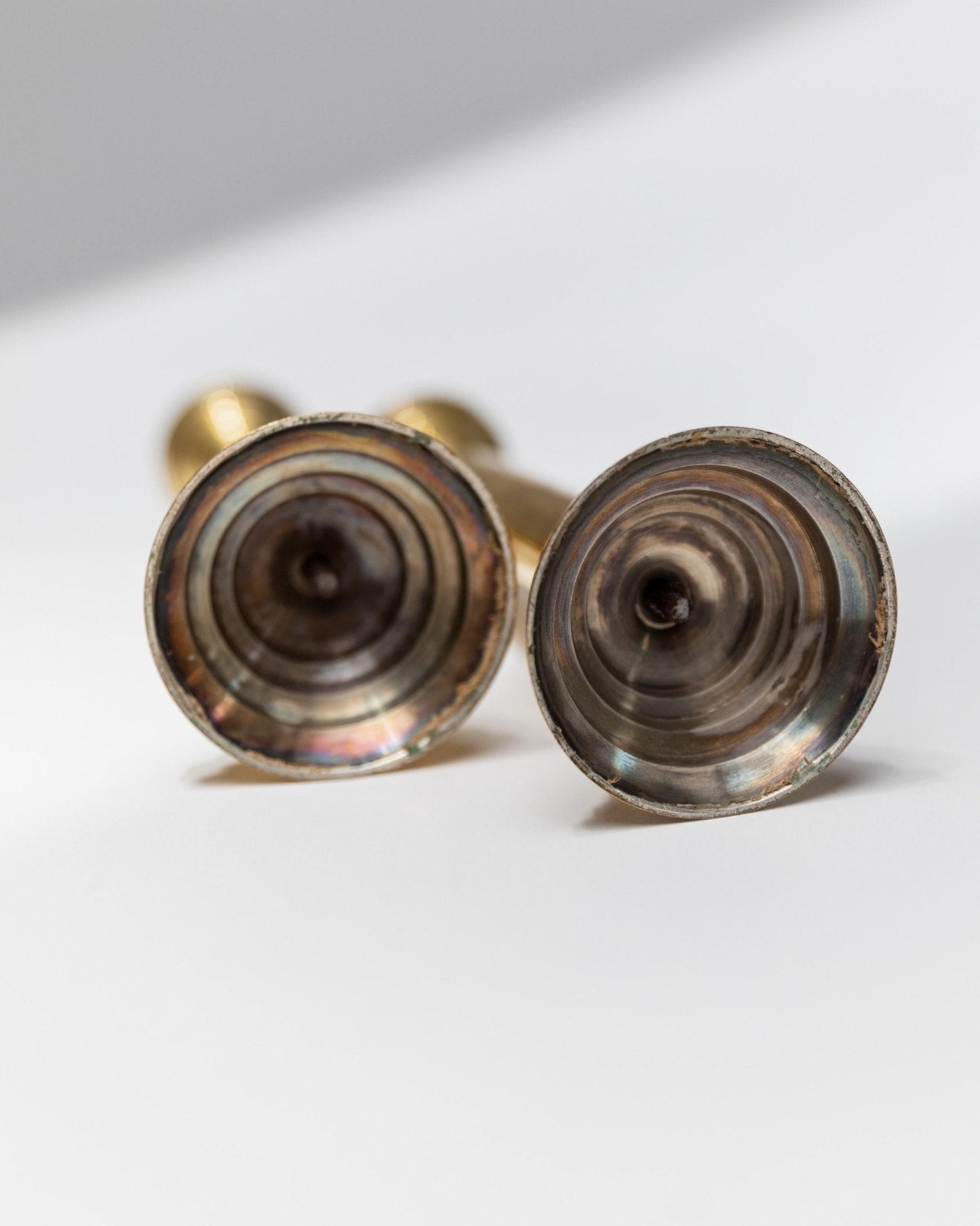 Vintage Kerzenhalter Set von 2, goldfarben, Säulendesign