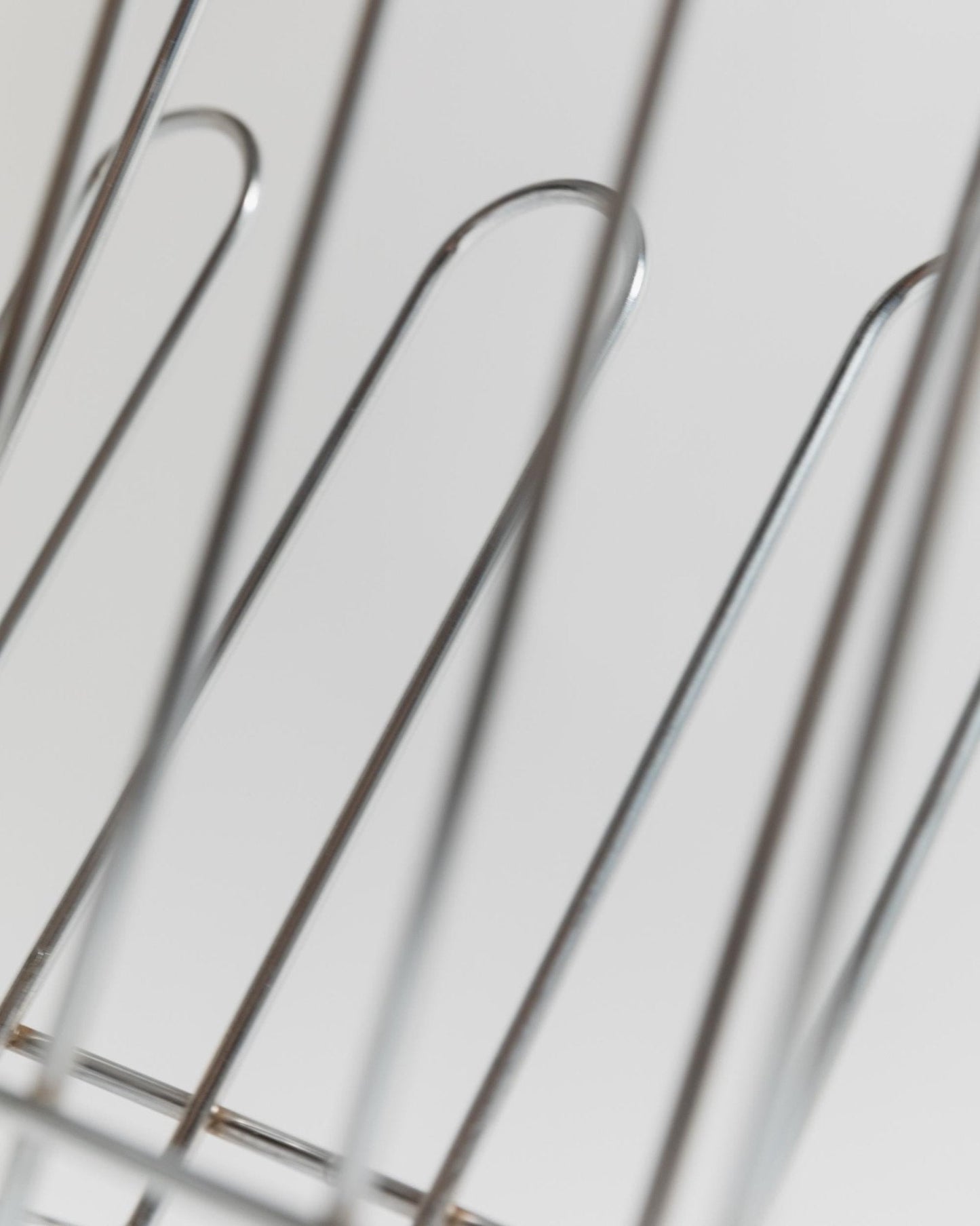 Vintage Zeitschriftenständer Chrom von 1970er Space Age