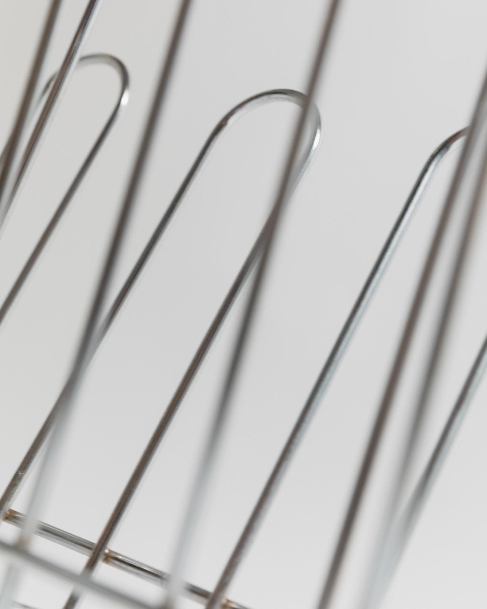 Vintage Zeitschriftenständer Chrom von 1970er Space Age