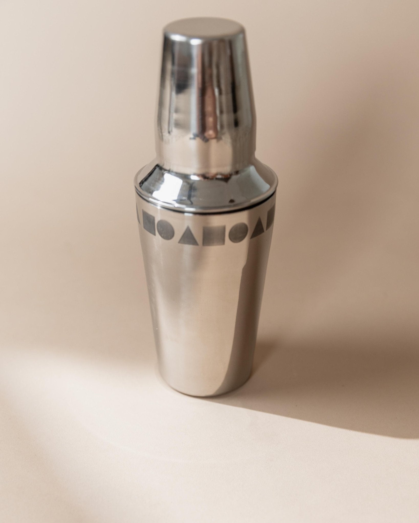 Vintage Cocktailmixer aus Italien, Edelstahl, geometrisch, spülmaschinenfest, Retro