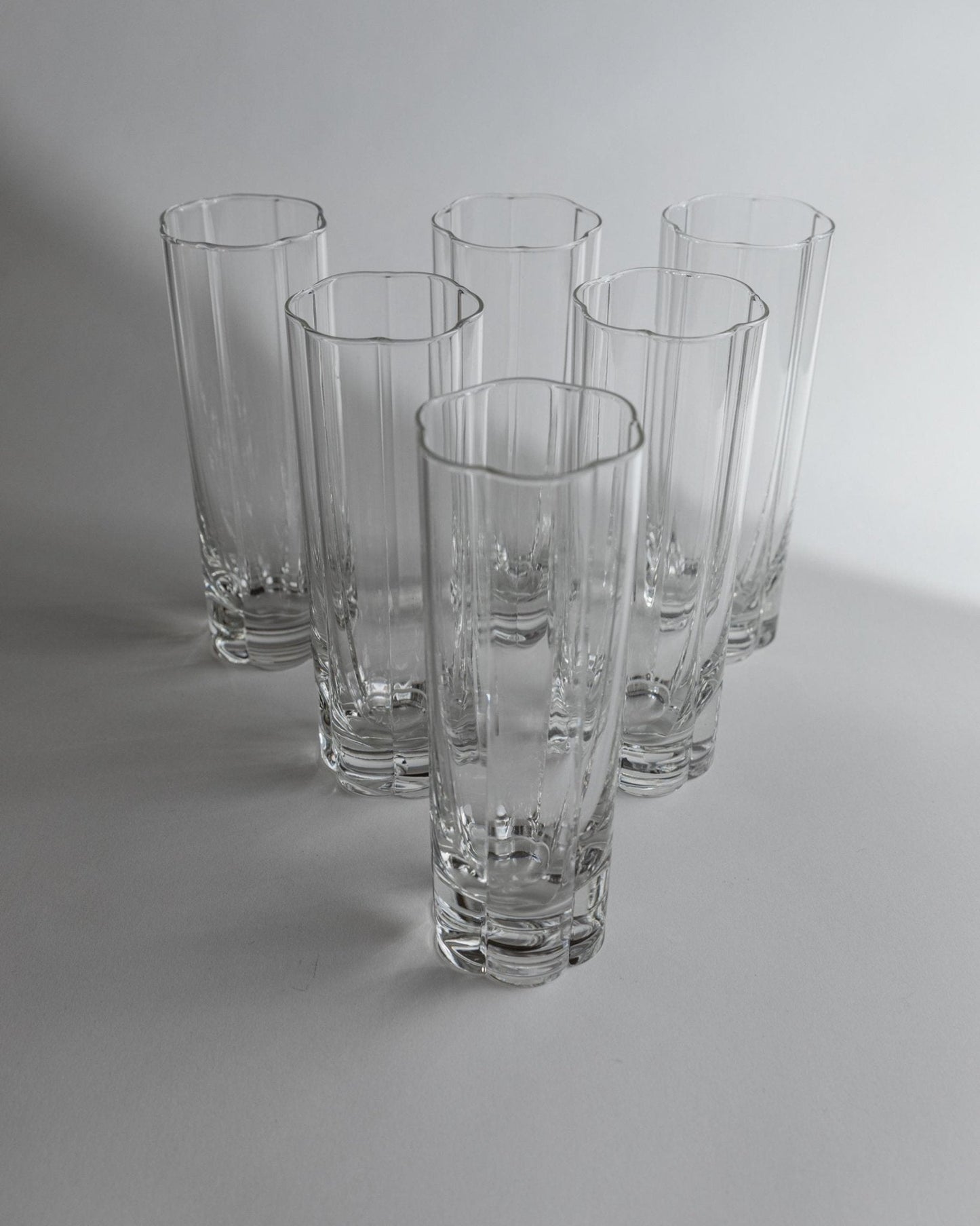 Vintage Trinkglas Set von 6 Flower Shape