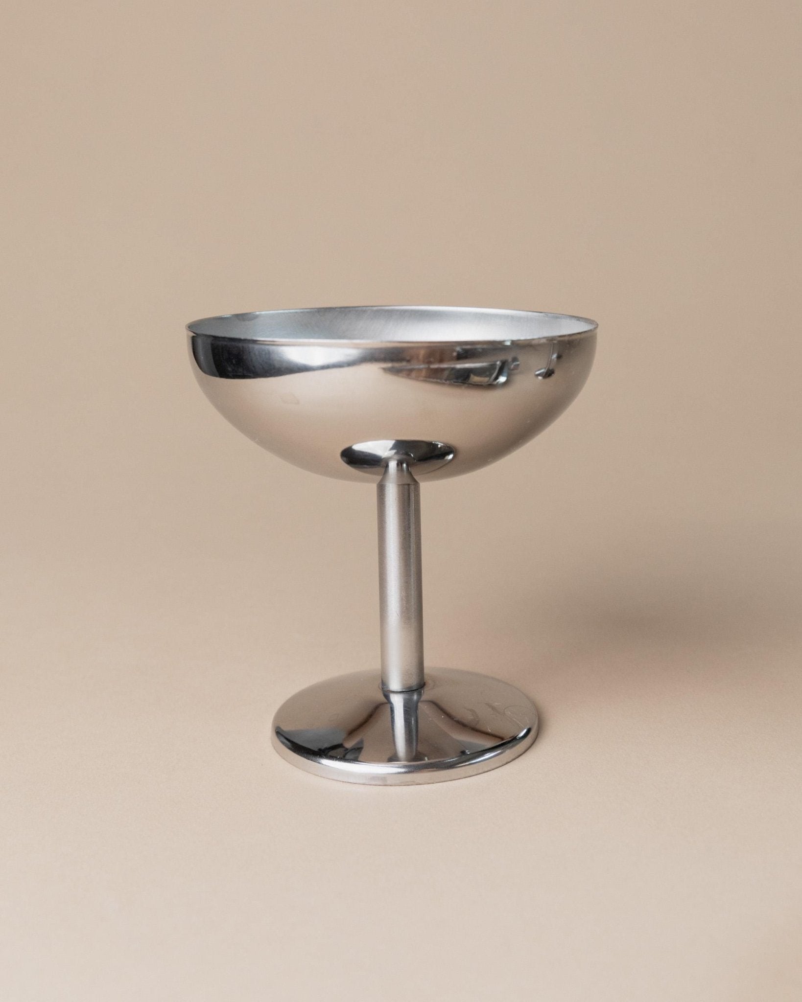 Vintage Trinkset Set von 6 mit Tablett, Edelstahl, Italien 1970er, spülmaschinenfest