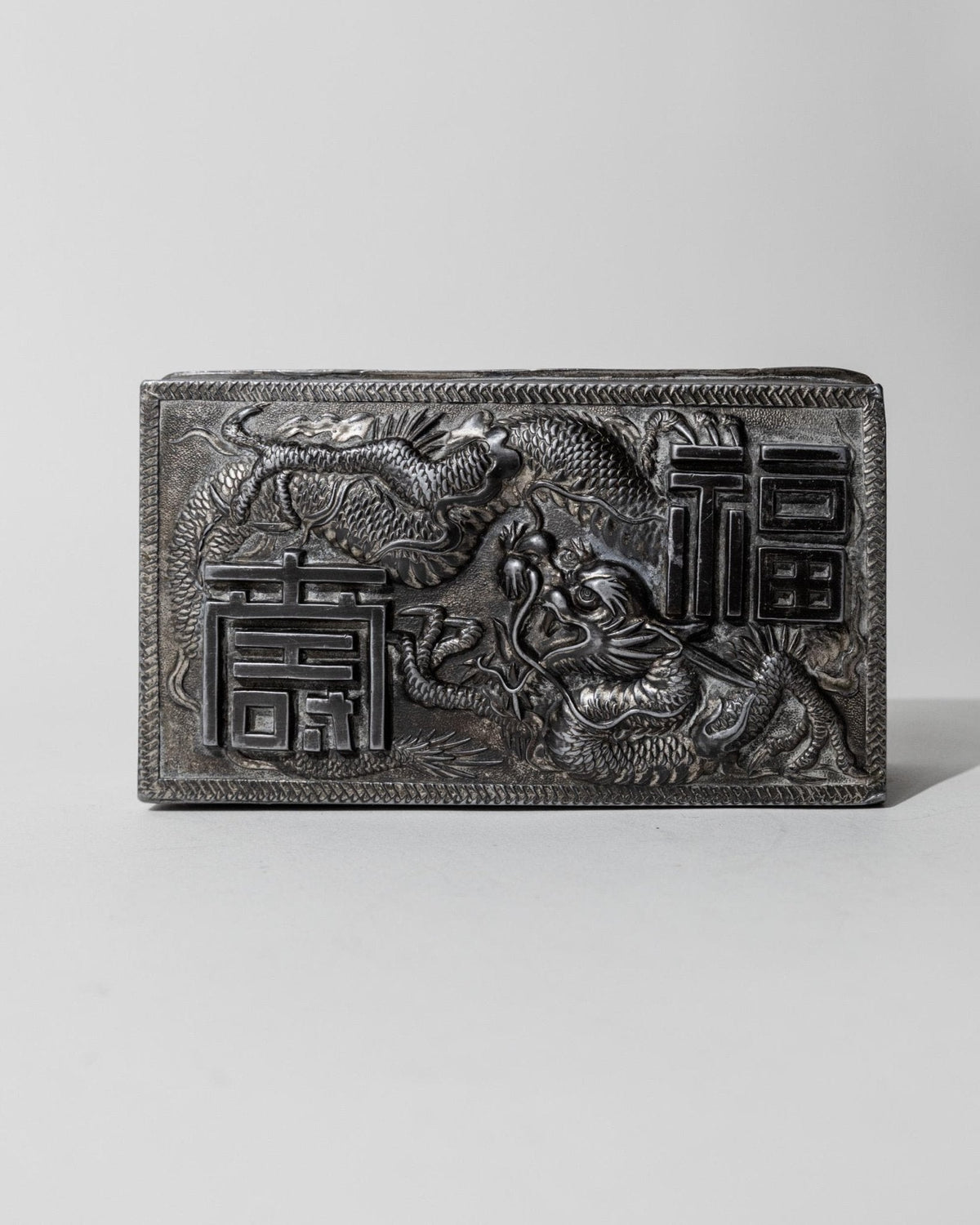 Vintage Dose mit Drachenmotiv, Silber und Holzintarsien, Japan