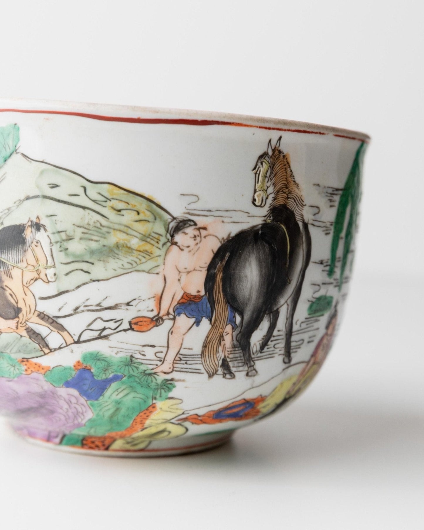 Vintage Blumentopf chinesisches Motiv handbemalt mit Pferden und Figuren