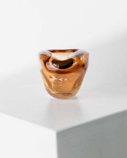 Vintage Glasschale Aschenbecher von Pavel Stejskal für Beranek Skrdlovice, orange weiße Punkte