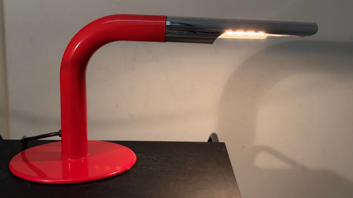 Tischlampe "Gulp" von Ingo Maurer für Design M, Rot und Chrom