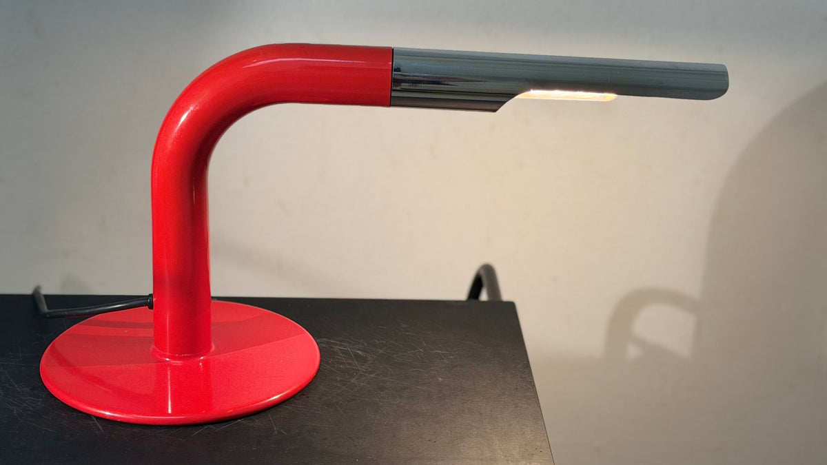 Tischlampe "Gulp" von Ingo Maurer für Design M, Rot und Chrom