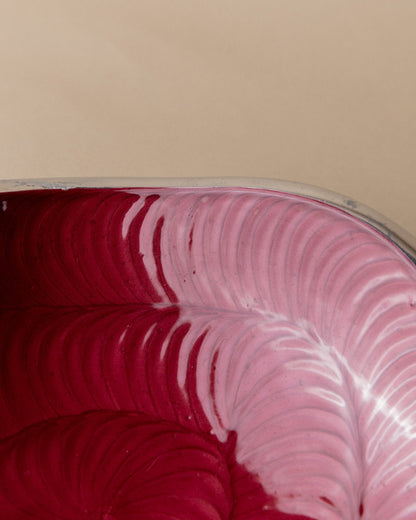 Vintage Schale Metall rot emailliert von Royal House