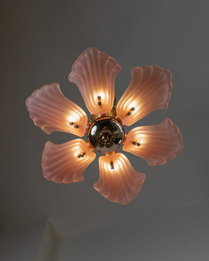 Plafonnier vintage en verre de Murano en forme de fleur en métal doré rose Italie années 1960