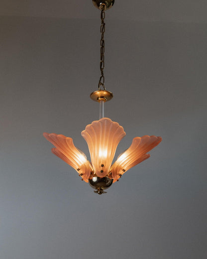 Plafonnier vintage en verre de Murano en forme de fleur en métal doré rose Italie années 1960