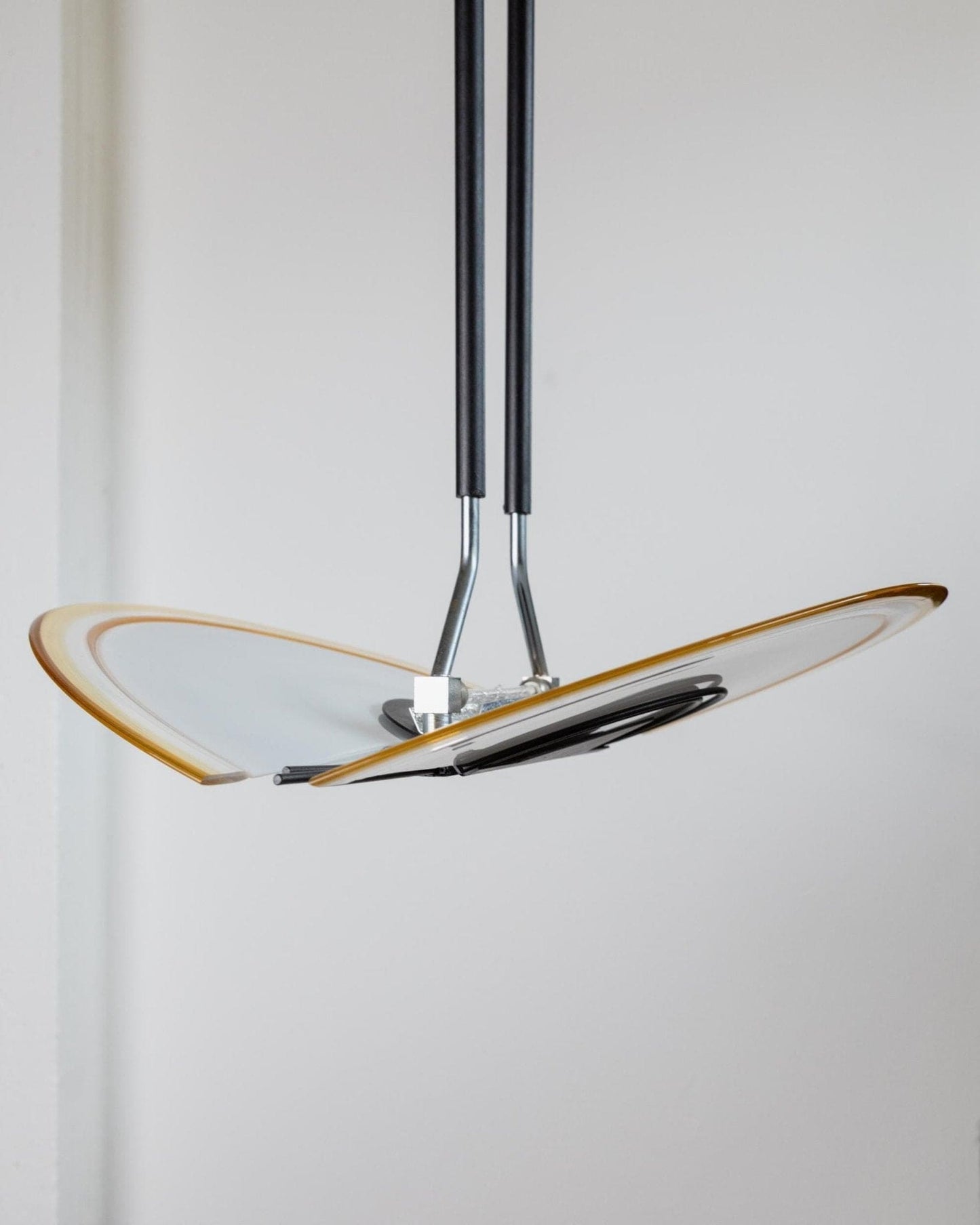 Plafonnier vintage en verre de Murano géométrique blanc jaune noir Memphis années 80