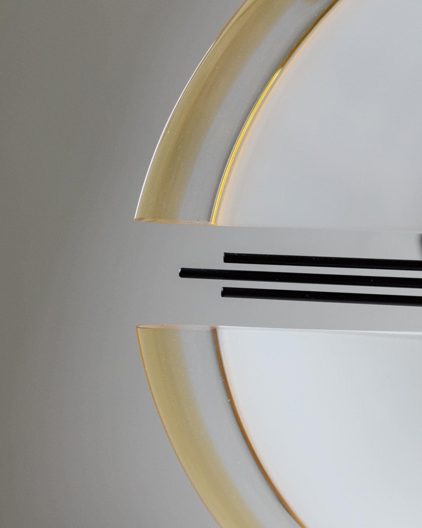 Plafonnier vintage en verre de Murano géométrique blanc jaune noir Memphis années 80