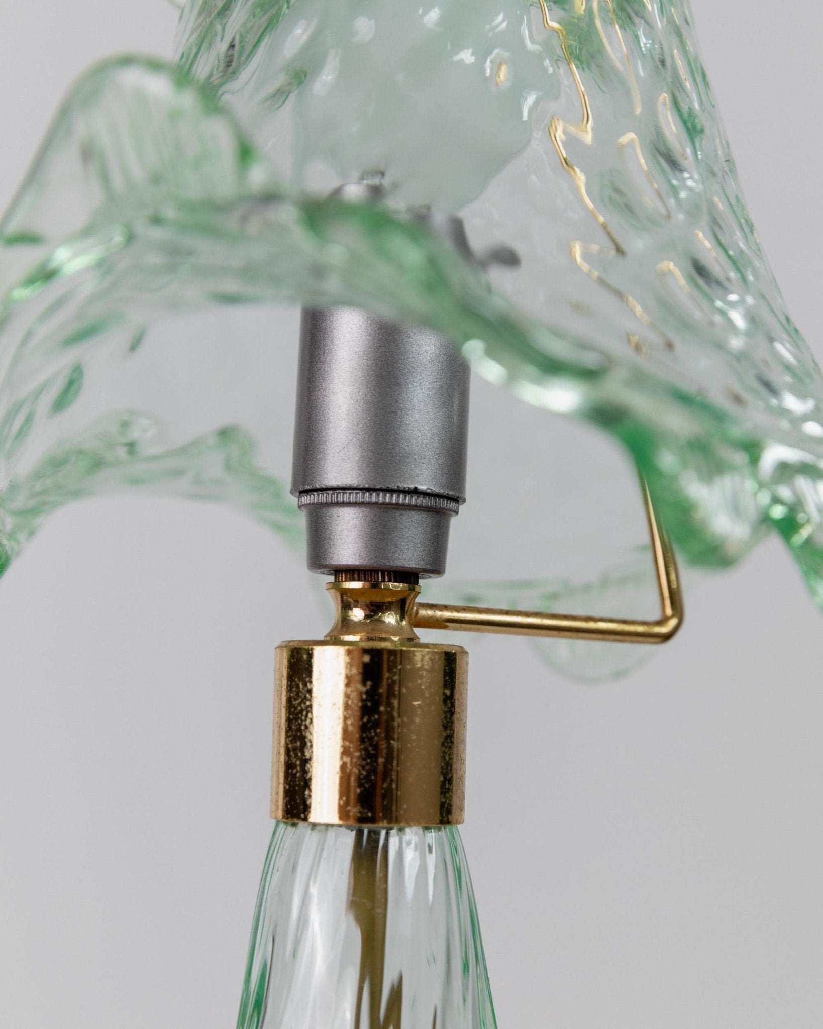 Vintage Tischlampe Murano Glas grün Wellenform Unikat