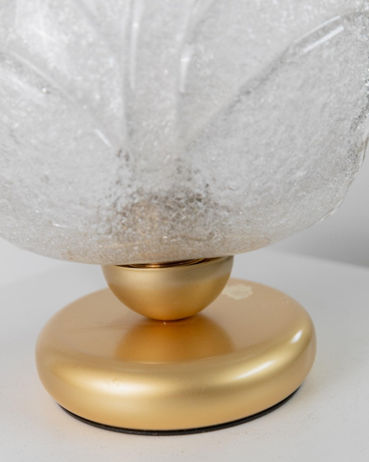 Vintage Tischlampe von Agostinelli für Murano Glas Blattförmig Weiß Gelb Gold