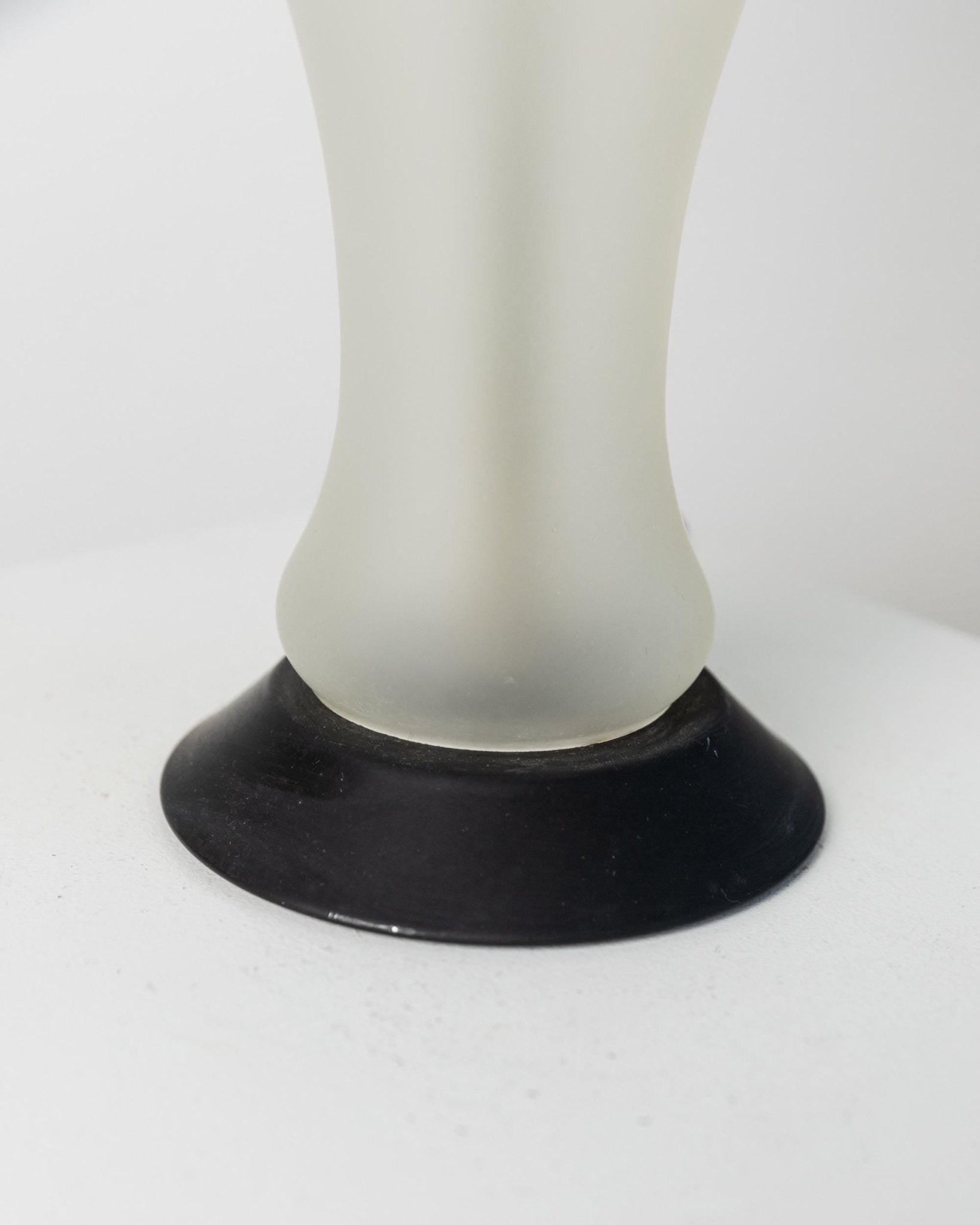 Vintage Tischlampe Murano Glas Memphis Style, weiß-schwarz