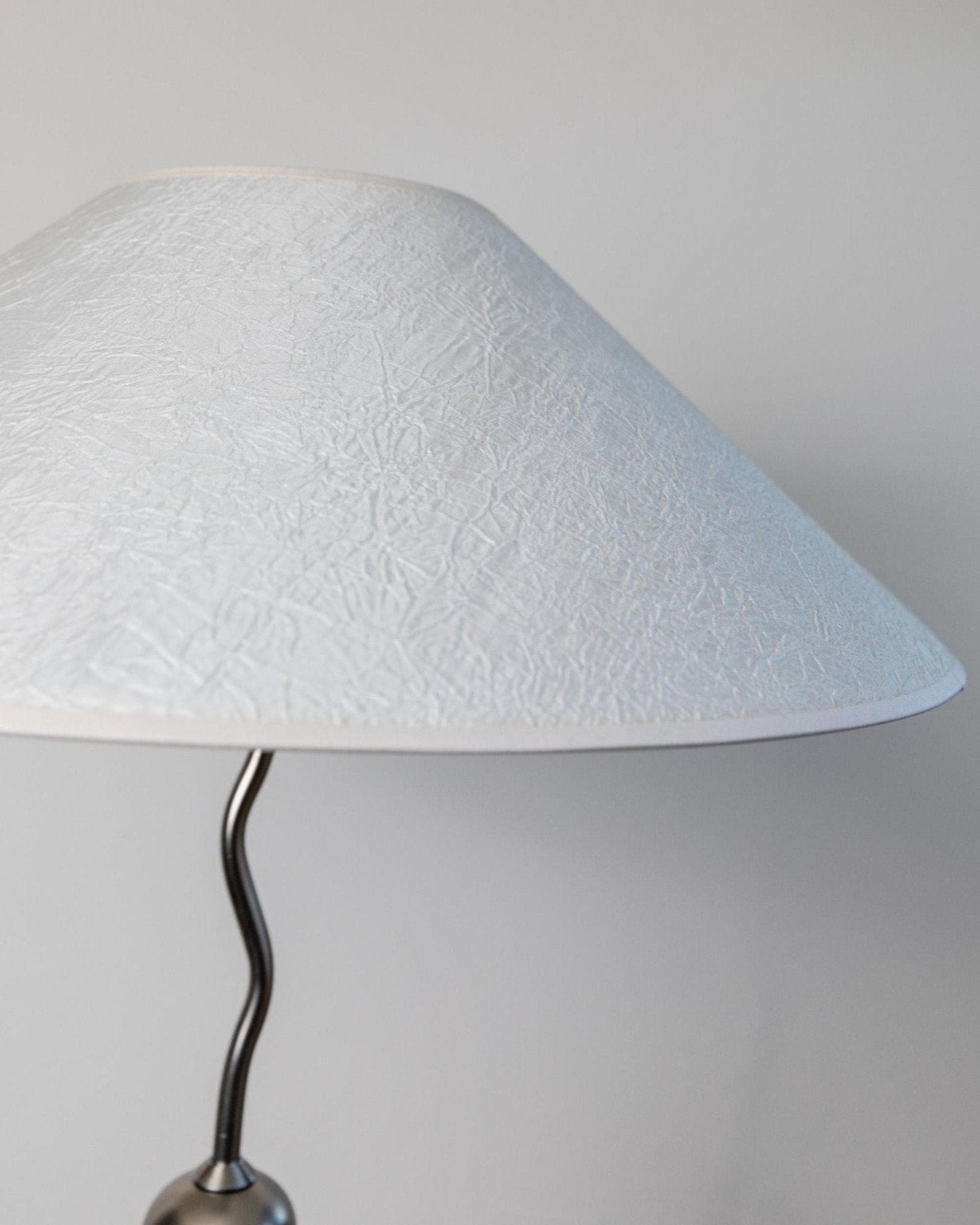 Vintage Murano Glas Tischlampe Zig Zag Metall Seide Textur Italien 1980er