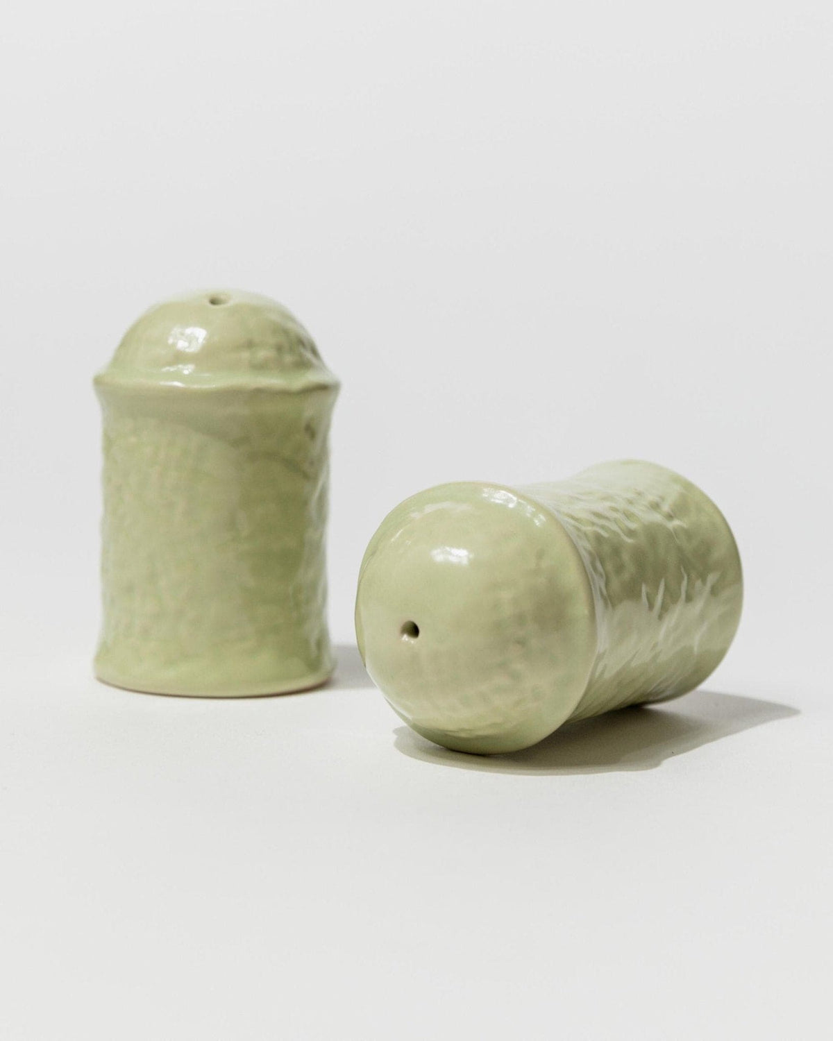 Salière et poivrière vintage en céramique Italie années 1970 design minimaliste