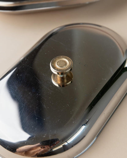 Beurrier vintage en acier inoxydable avec couvercle et détails dorés, Italie années 1970