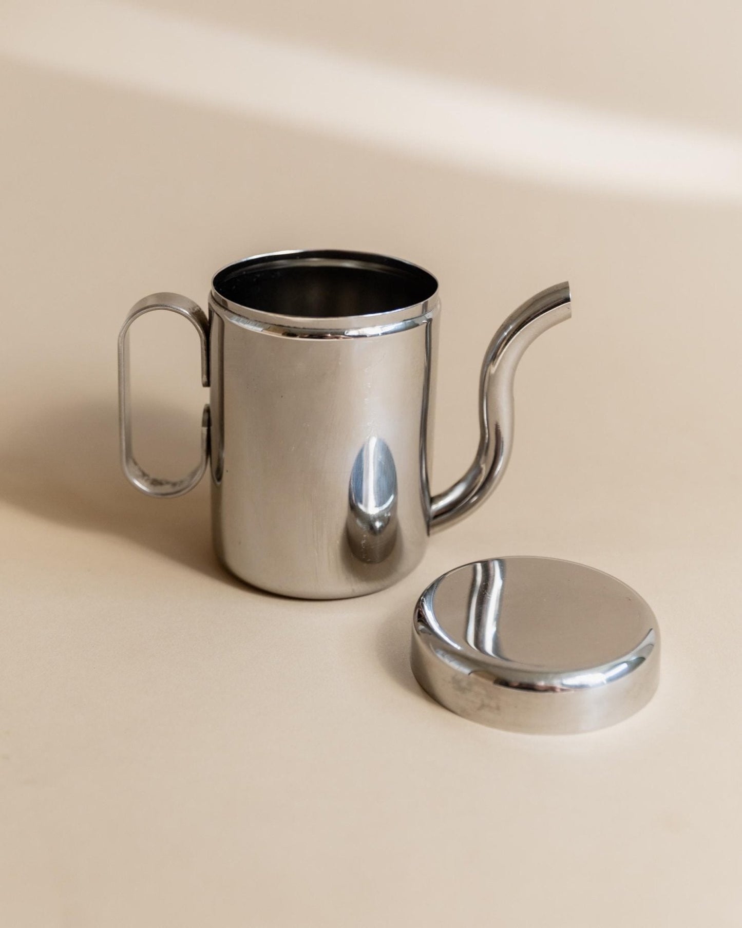 Vintage Kanne aus Edelstahl mit Deckel