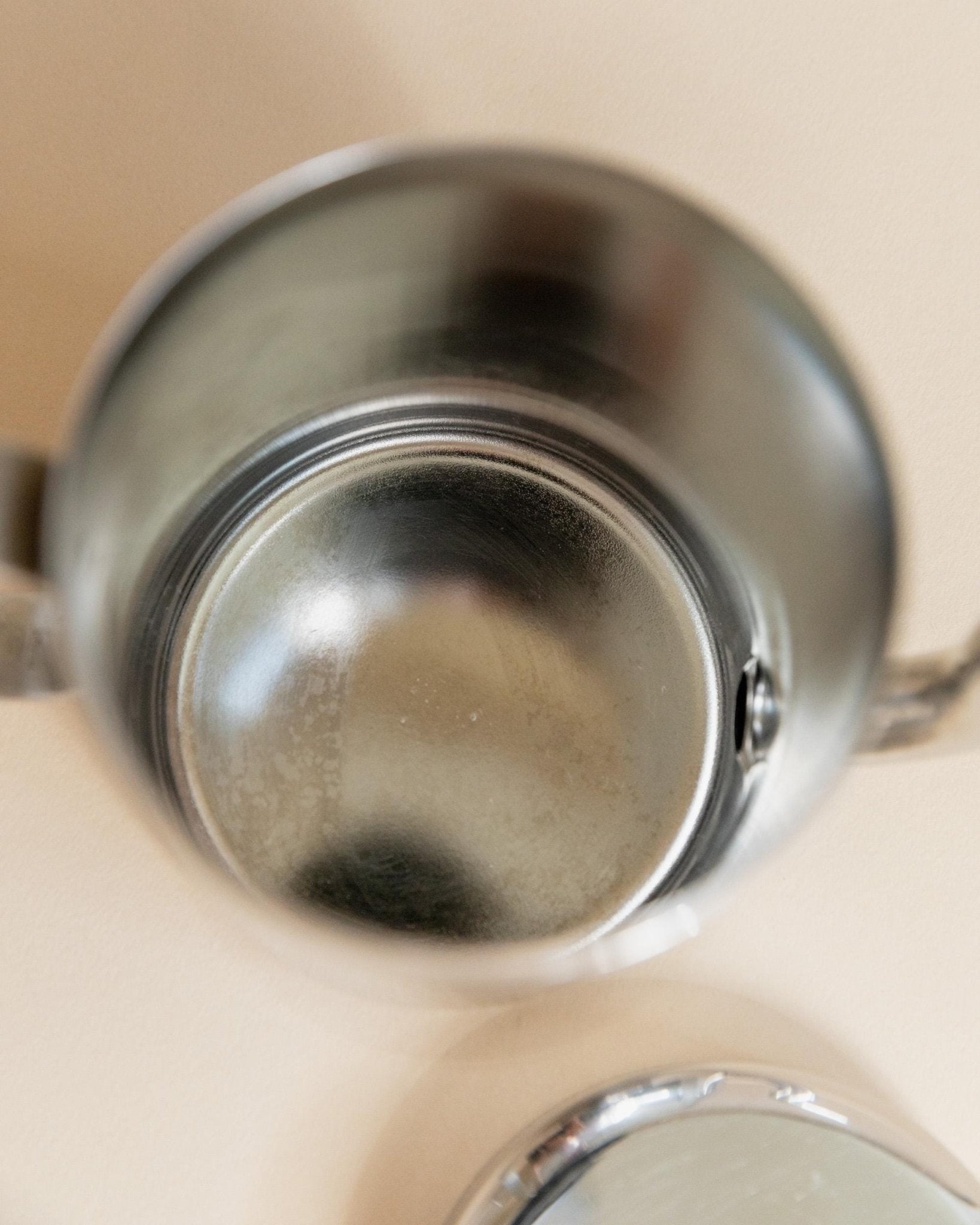 Vintage Kanne aus Edelstahl mit Deckel