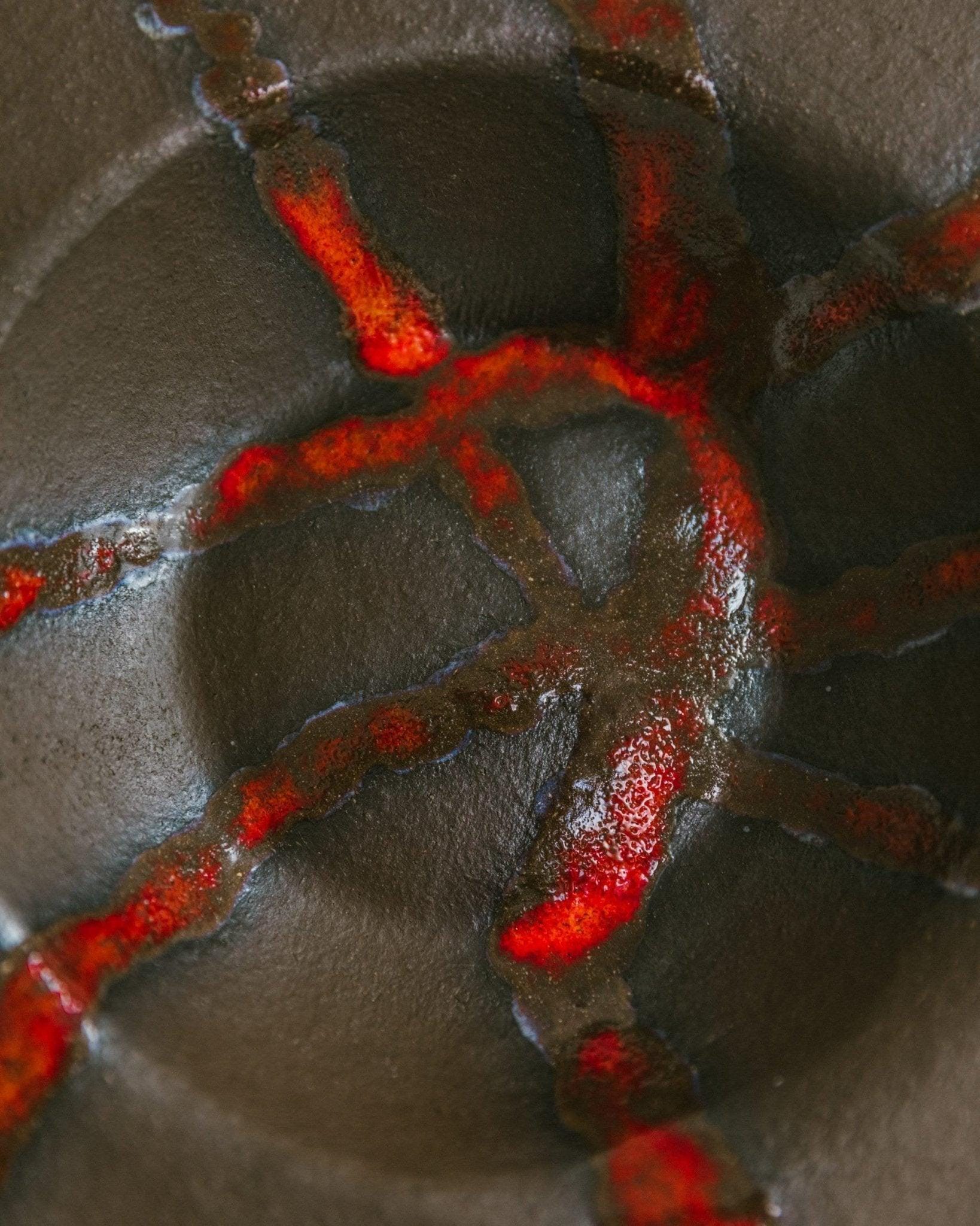 Vintage Keramikschale von TK, Italien, 1970er, einzigartig, braun mit roten Akzenten