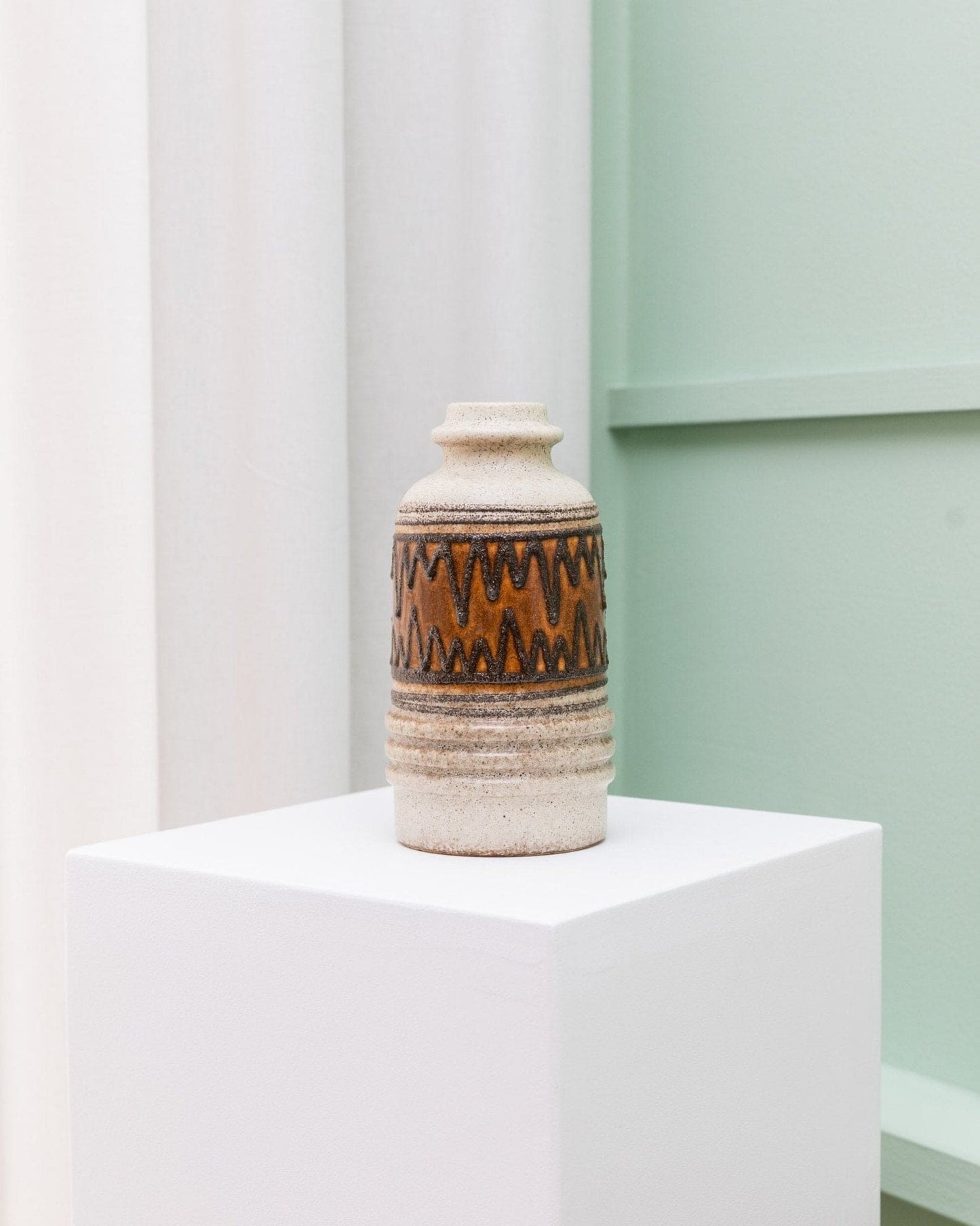 Vintage vase model 2922 by VEB Haldensleben GDR 1960s