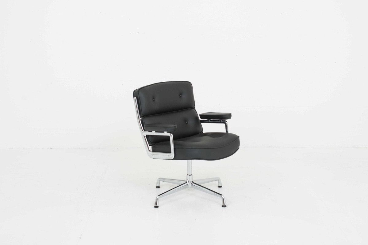 Lobby Chair ES 108 von Charles Eames für Vitra schwarz
