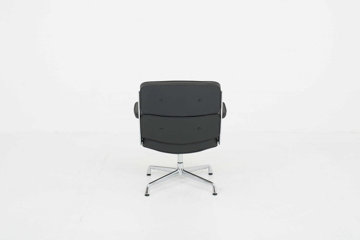 Lobby Chair ES 108 von Charles Eames für Vitra schwarz