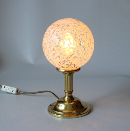 Vintage Tischlampe Messing und Milchglas, 70er Jahre