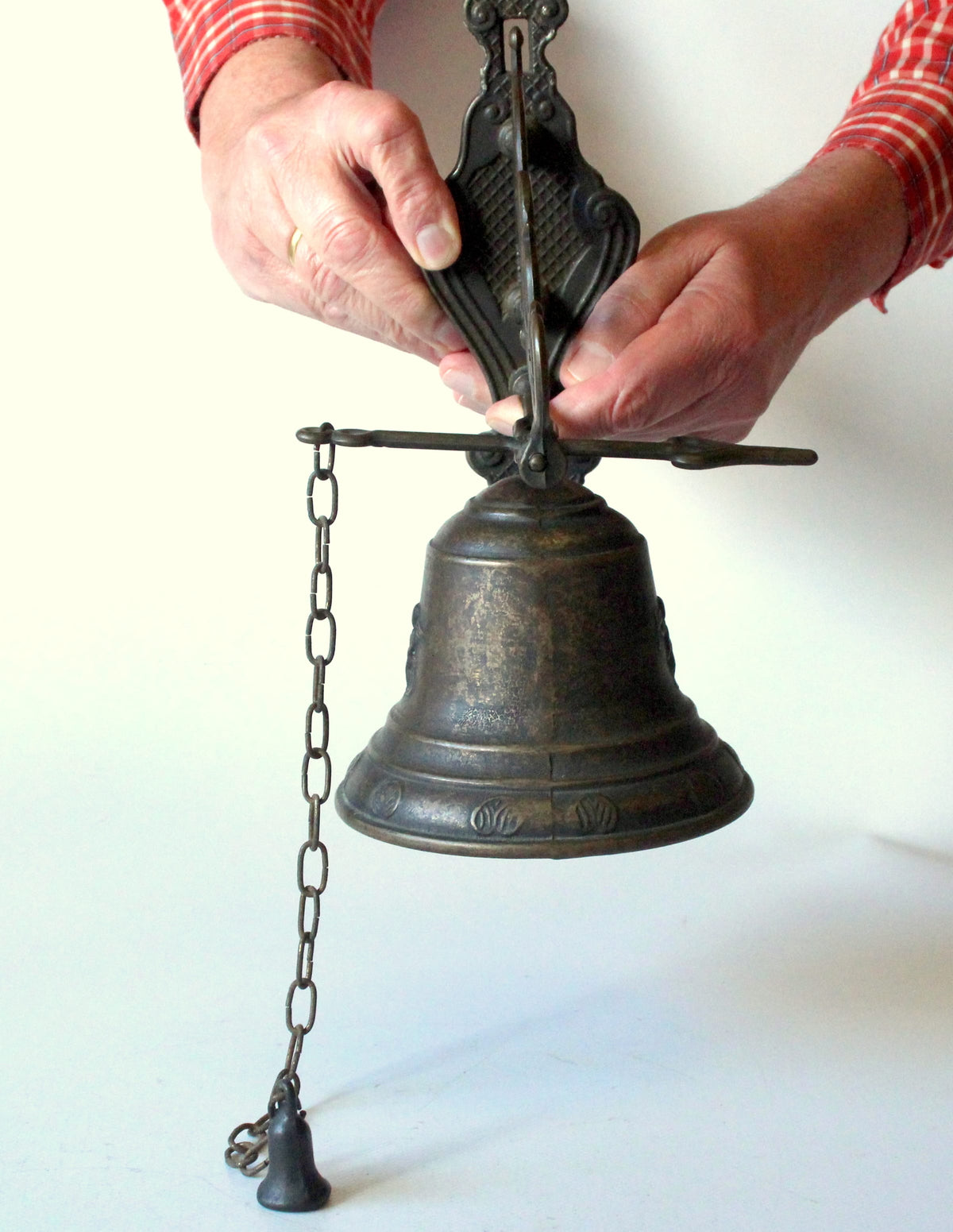 Vintage Glocke Bronze mit Wandhalterung