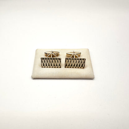 Rechteckiger Manschettenknopf aus 835er Silber mit Guilloché-Muster