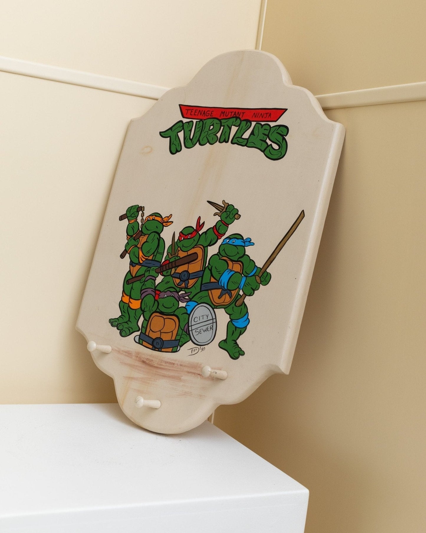 Vintage Kleiderschrank Teenage Mutant Ninja Turtles Motiv Unikat