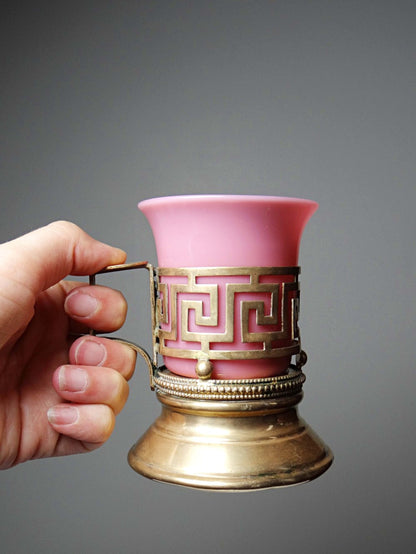 Vintage Kerzenhalter aus rosa Opalglas und vergoldetem Messing, 19. Jahrhundert
